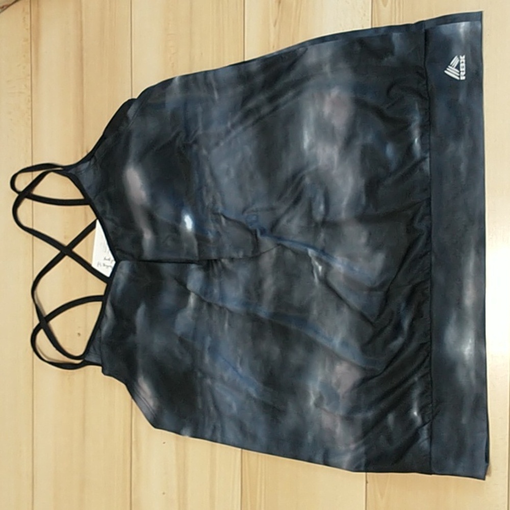 RBX Sport top